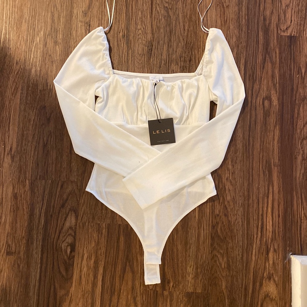 Womens VICIDOLLS White BodySuit Size Medium